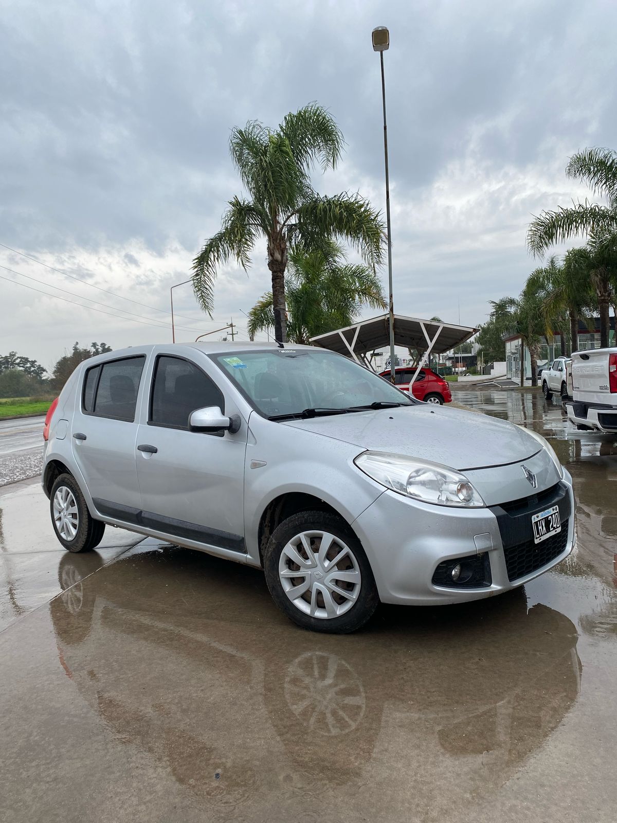 RENAULT - SANDERO CONFORT 1.6 - MANUAL  - 2012